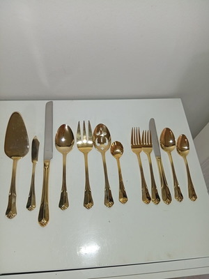 Hampton Silversmiths Cutlery Set 67 Pieces New, Gold Plated