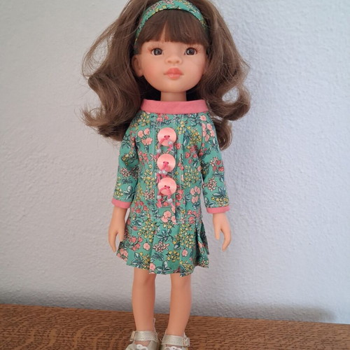 Paola Reina Spanish doll new
