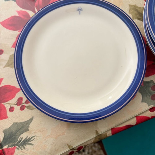 Givenchy Singapore Airlines plates set of 6 like new