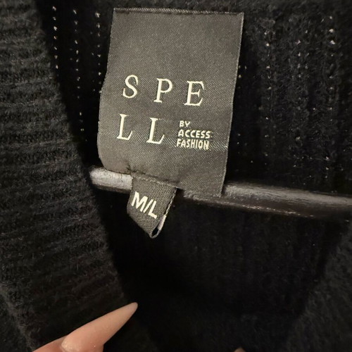 Knit black crop sweater Spell by Access Fashion like new, size M/L