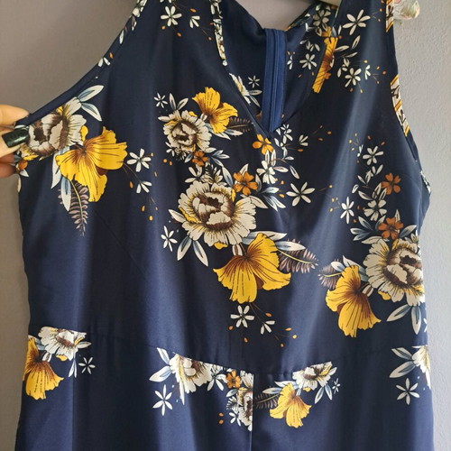 Sleeveless V-Neck Wide Leg Jumpsuit new, navy blue with floral patterns