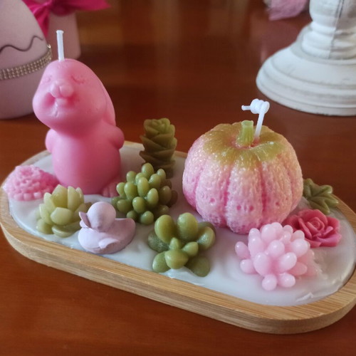 Wax treats new, handmade scented candles