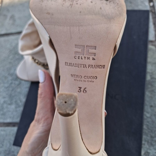 Elisabetta Franchi Celyn b. leather peep-toe heels with chain, size 36, nude