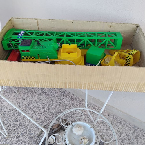 Lyra Hercules Tower Crane vintage toy used, Greek made 70s-80s