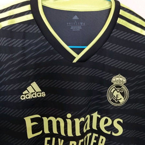 Real Madrid Adidas sports jersey 2022-2023 like new, size Large