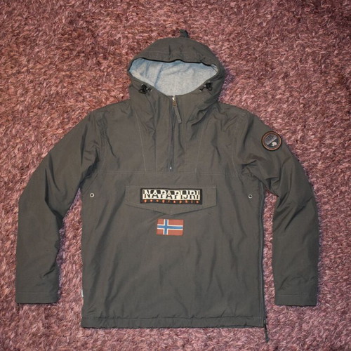 Napapijri Rainforest Winter Jacket / Anorak size S like new, green