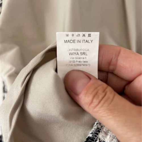 Women's Outerwear like new, one size fits medium to XL