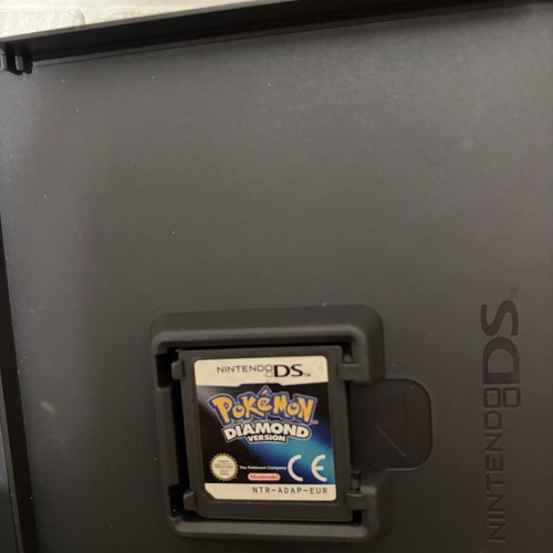 Pokémon Diamond Nintendo DS like new, complete with manuals