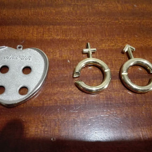 Metal Hanayama puzzle Amour used, heart with rings