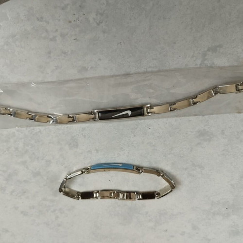 Vintage βραχιόλι Nike αθλητικό καινούργιο, σιελ χρώμα