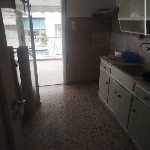 Apartment in Koukaki 66m² with 2 bedrooms, balcony and gas heating
