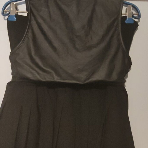 Skirt and blouse set used, black