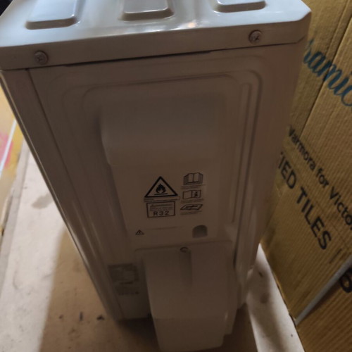 Finlux 12 BTU WiFi hyper inverter air conditioner used