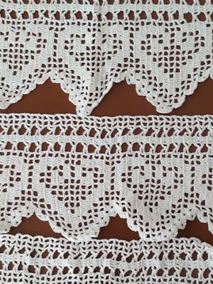 Handmade lace set of 3 new, white with heart pattern