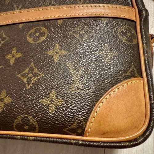 Louis Vuitton crossbody bag used, brown