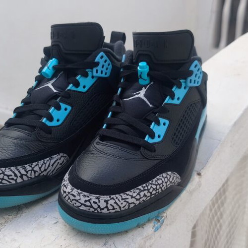 Jordan athletic shoes size 45, black