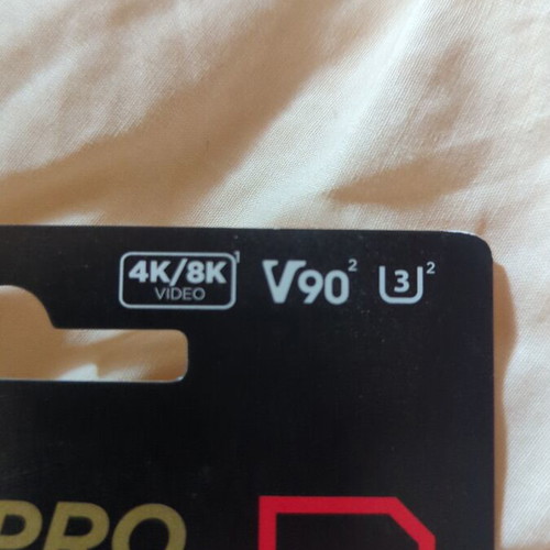 SanDisk Extreme Pro V90 SDXC UHS-II 128GB memory card new