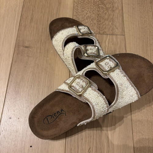 Summer slippers size 39 with stones, new, white