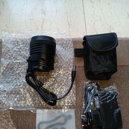 Bicycle light 16xCREE XM-L T6 U2 LED new with charger and battery