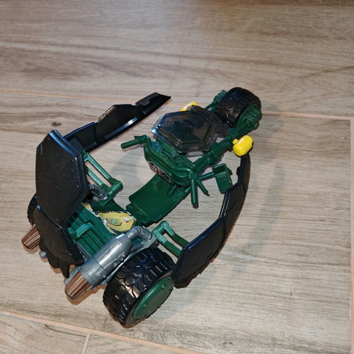 Teenage Mutant Ninja Turtles Transforming Vehicle like new