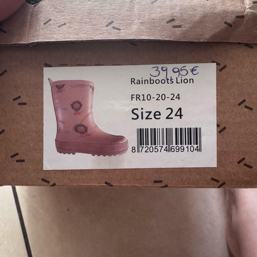 Fresk rain boots size 24 used, brown with lion prints