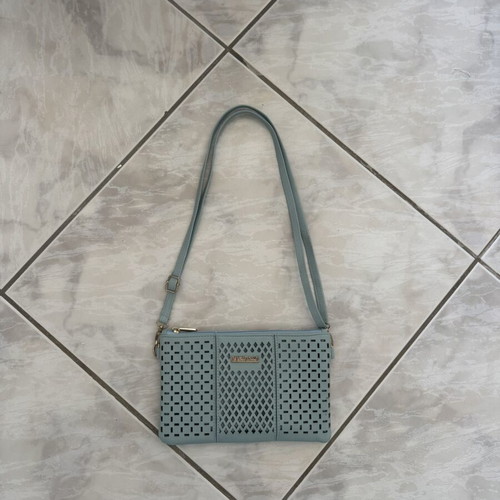 Duki Daso shoulder bag turquoise like new