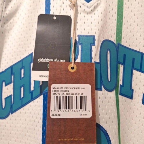 Mitchell & Ness Swingman Hardwood Classics NBA Jersey Larry Johnson Charlotte Hornets New with Tags