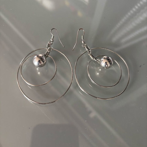 Silver hanging earrings with circles new