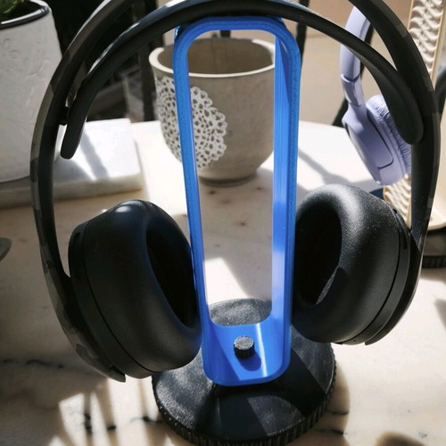 3D Printed Headphone Stand Like New, Custom Colors