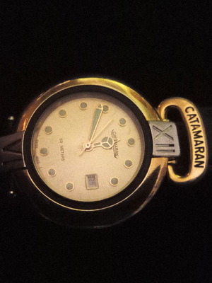 Ρολόι Catamaran γυναικείο μεταχειρισμένο με δερμάτινο λουράκι