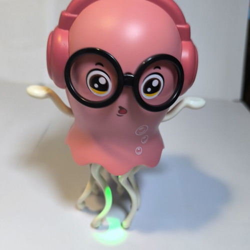 Twist Jellyfish Musical Toy with Lights new in box, pink