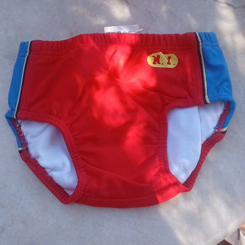 Baby swimsuit prenatal like new, size 3 to 6 months