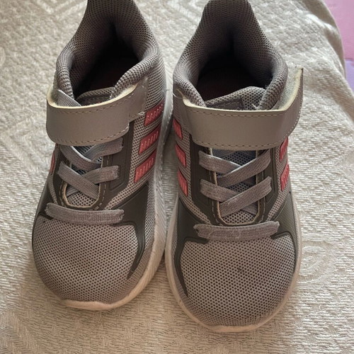 Adidas baby shoes like new