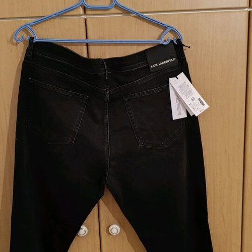 Karl Lagerfeld jeans black new size W36L32 with tags