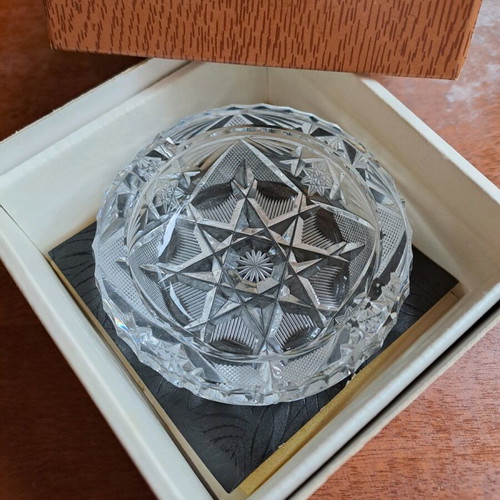 Crystal ashtray like new