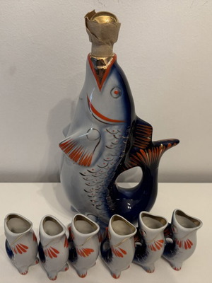 Vintage Soviet Porcelain Fish Set 7 Pieces, One Broken Glass