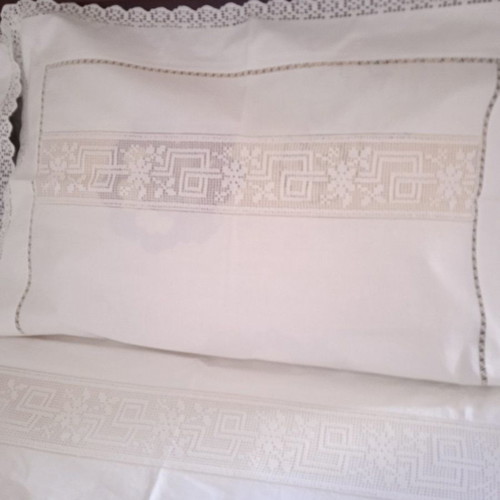 Vintage bridal handmade sheet with 4 handmade pillowcases