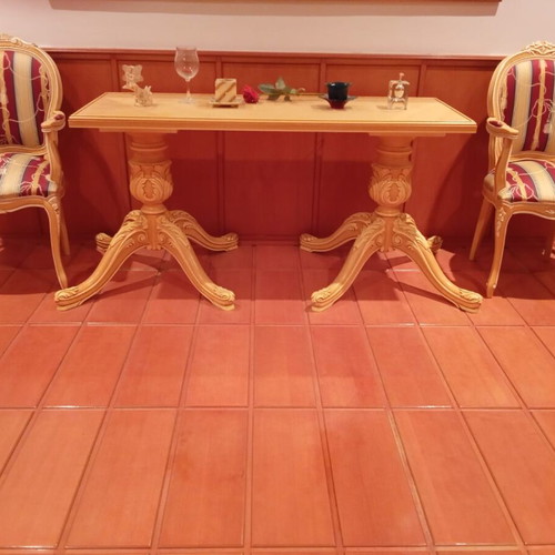 Handmade dining table with 4 chairs like new, neoclassical baroque style