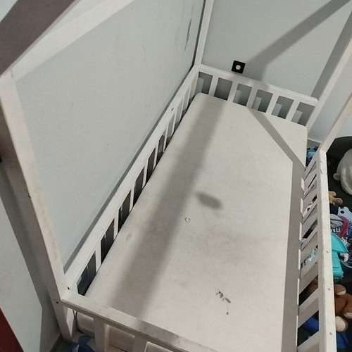 Children's bed with mattress used, 90x190 cm