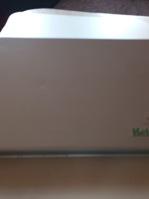 Heineken collectible game set new with metal case