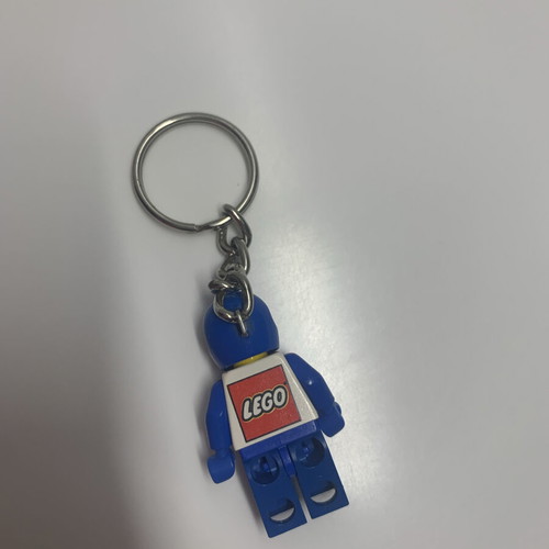 Lego rare collectible astronaut keychain vintage 1987 like new