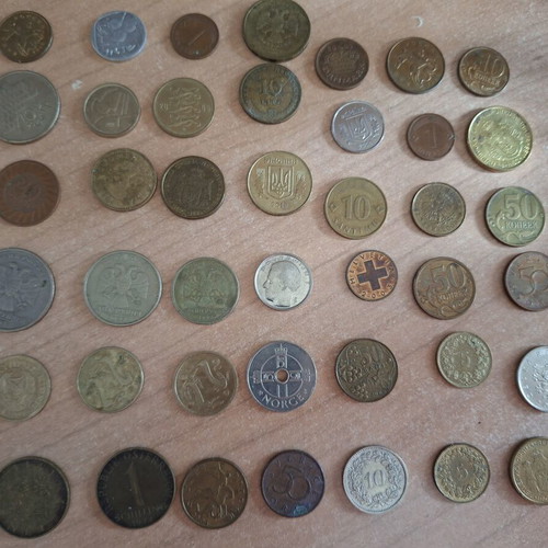 Coins used from various countries and years, set