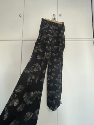 Vassia Kostara pants small, black with colorful print