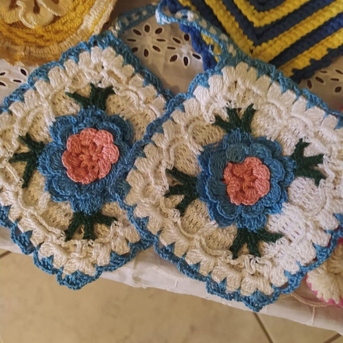 Kitchen potholders crochet like new, handmade vintage for decoration