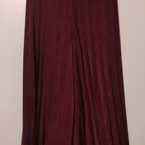 Plisse Bordeaux Pants used, corduroy fabric Urban