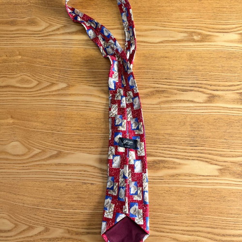 Giorgio Milano vintage silk tie with leaves, red and blue