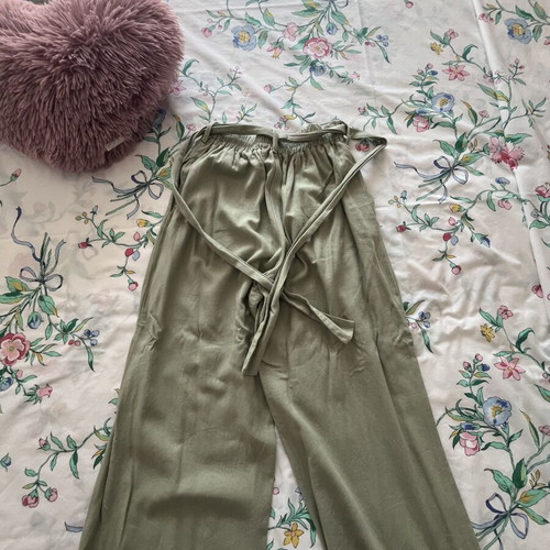 Khaki pants like new, size M 38 10