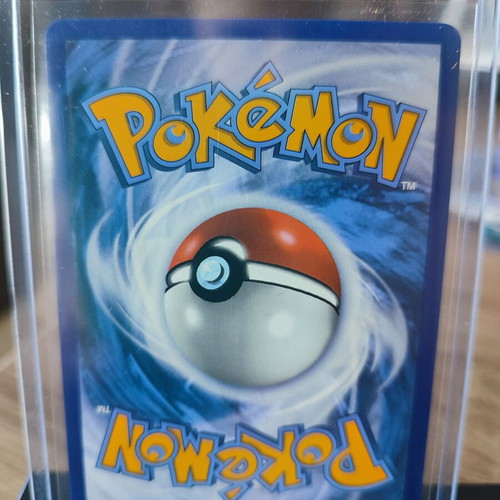 Reshiram EX card like new