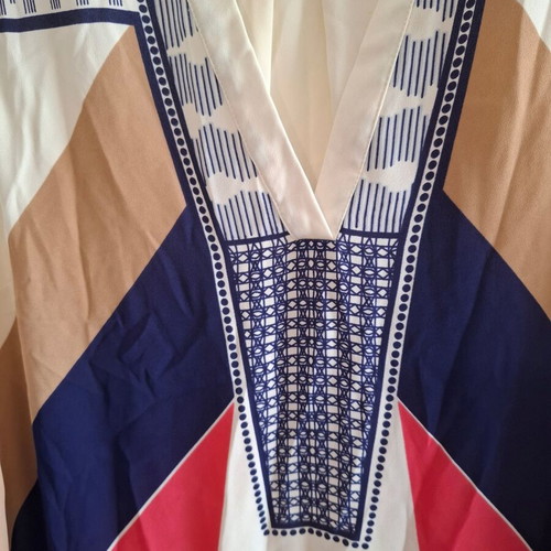 Marks & Spencer top XL used, ivory with multicolor details