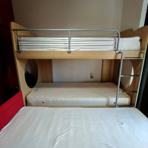 Neoset triple bunk bed with 2 mattresses